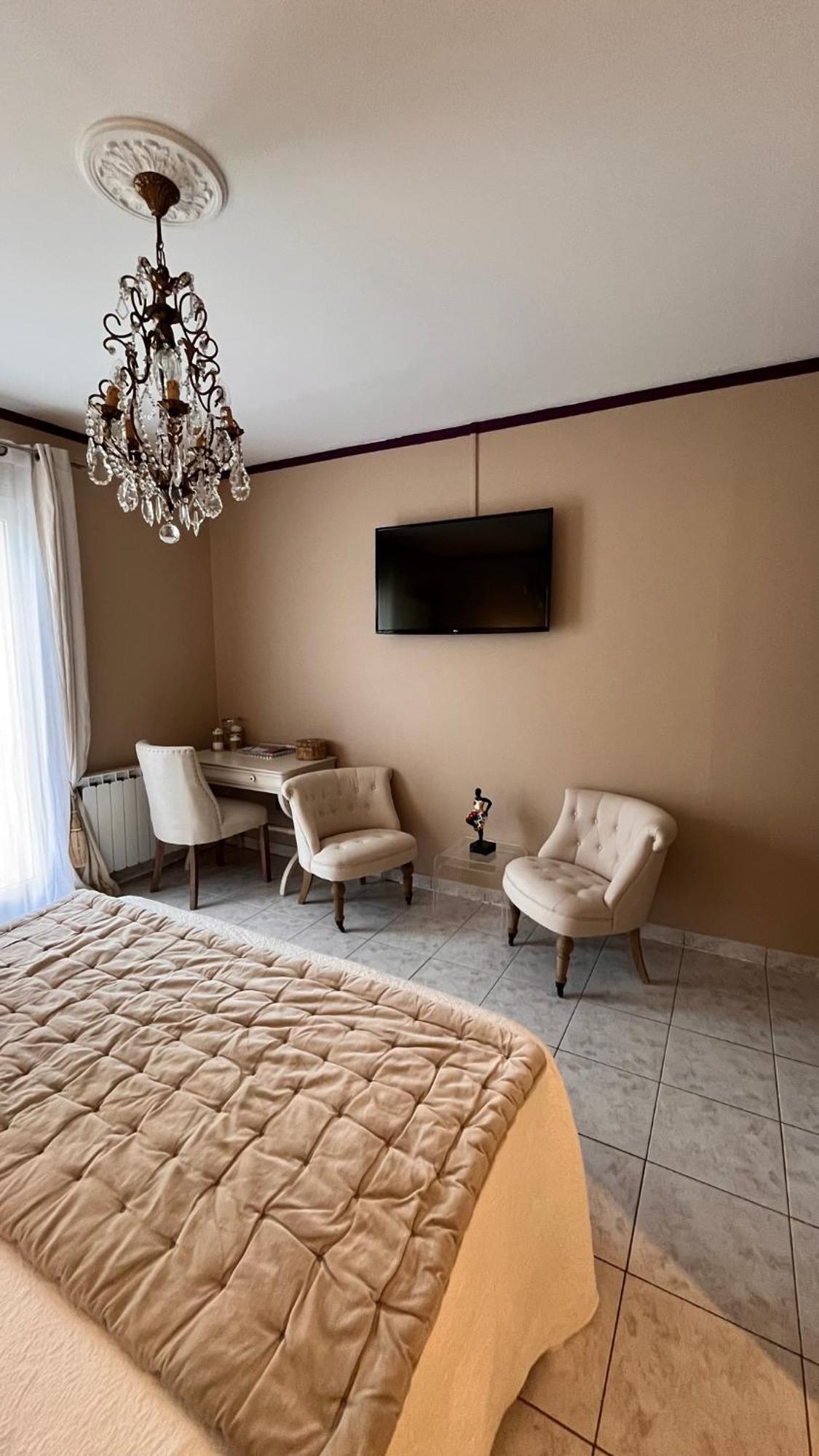 Bed & Breakfast Chez Virginie 3*